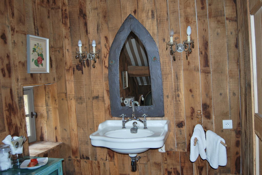 Mas De Garrigue Bed & Breakfast Calvignac Cameră foto